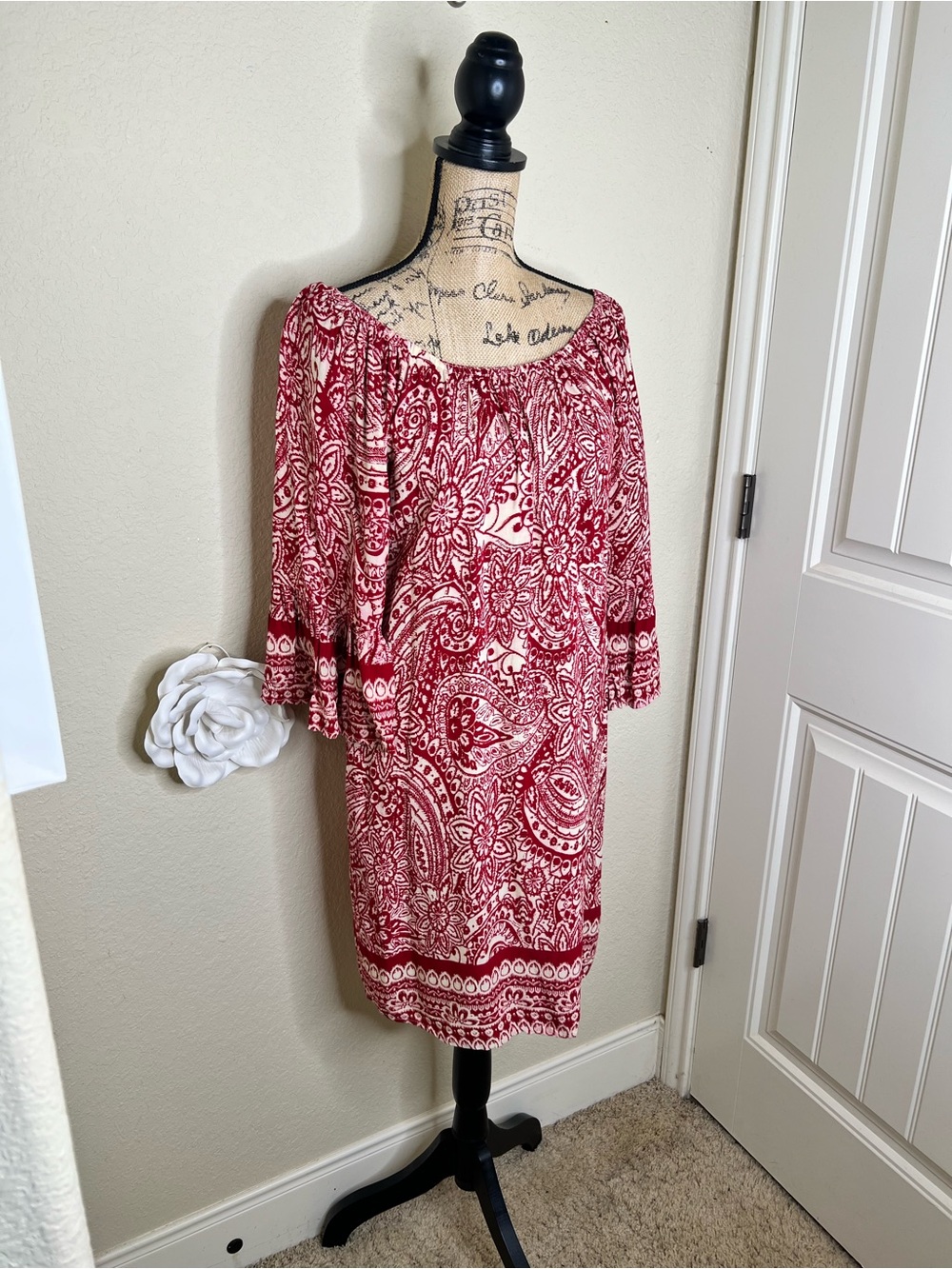 NTM: Umgee Red White Paisley Boho Shift Dress Bell Sleeve Knee Length Medium - Picture 6 of 15